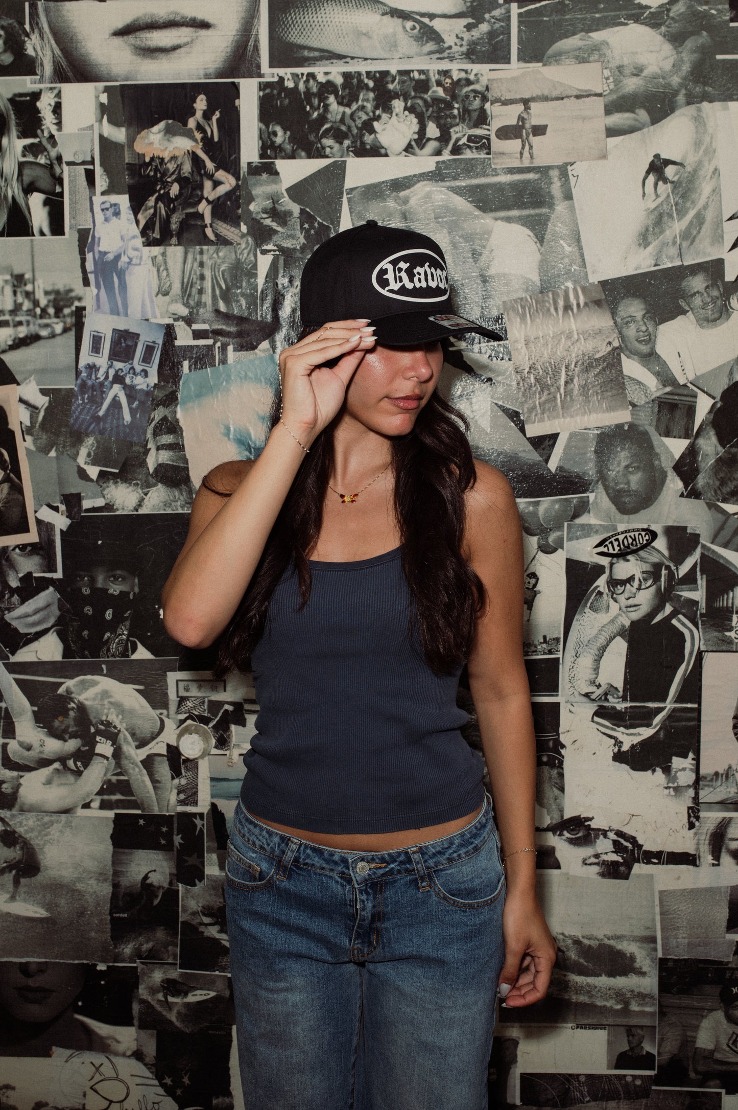 BLACK OVAL LOGO HAT