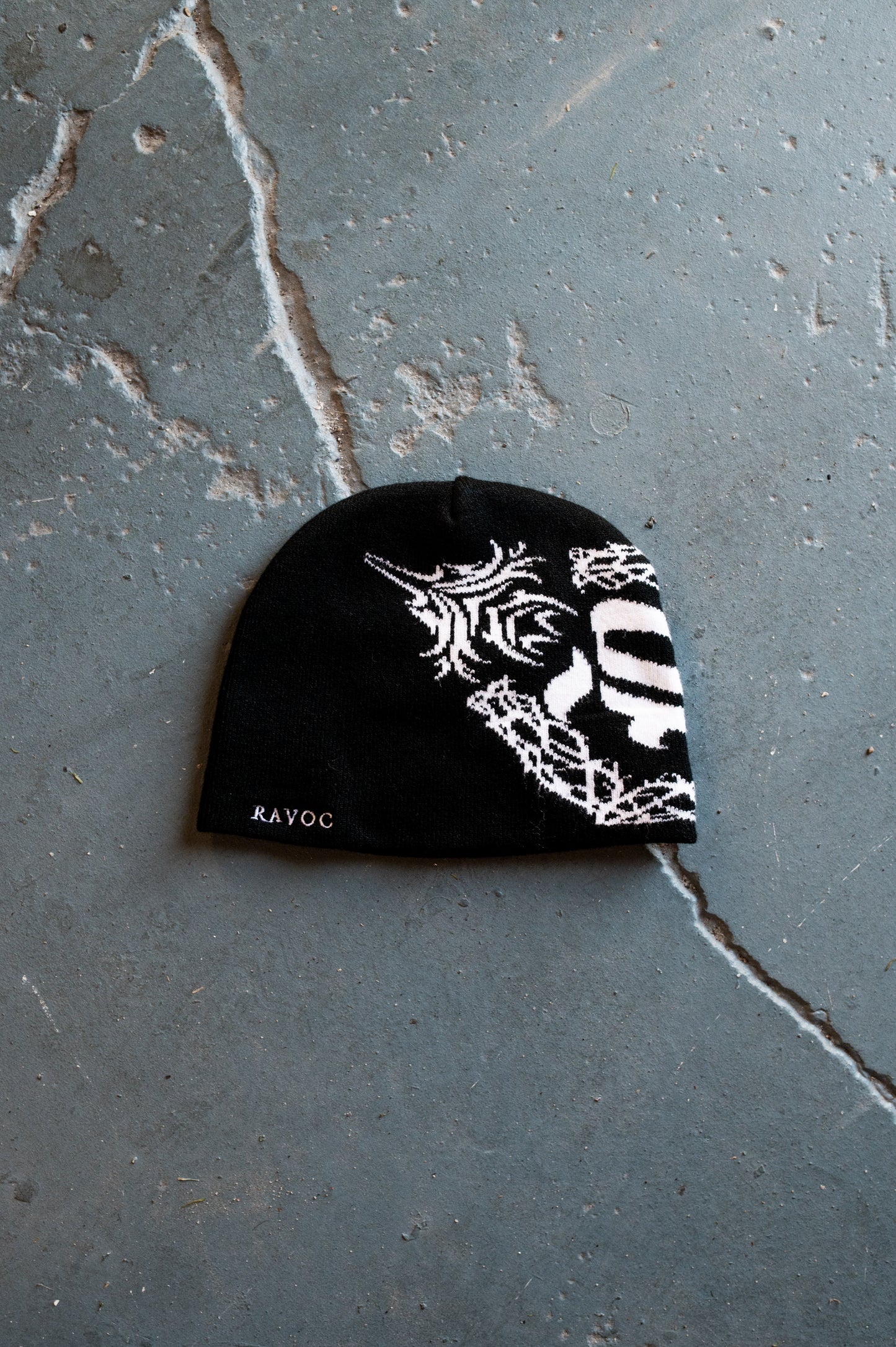 RAVOC SKULL BEANIE