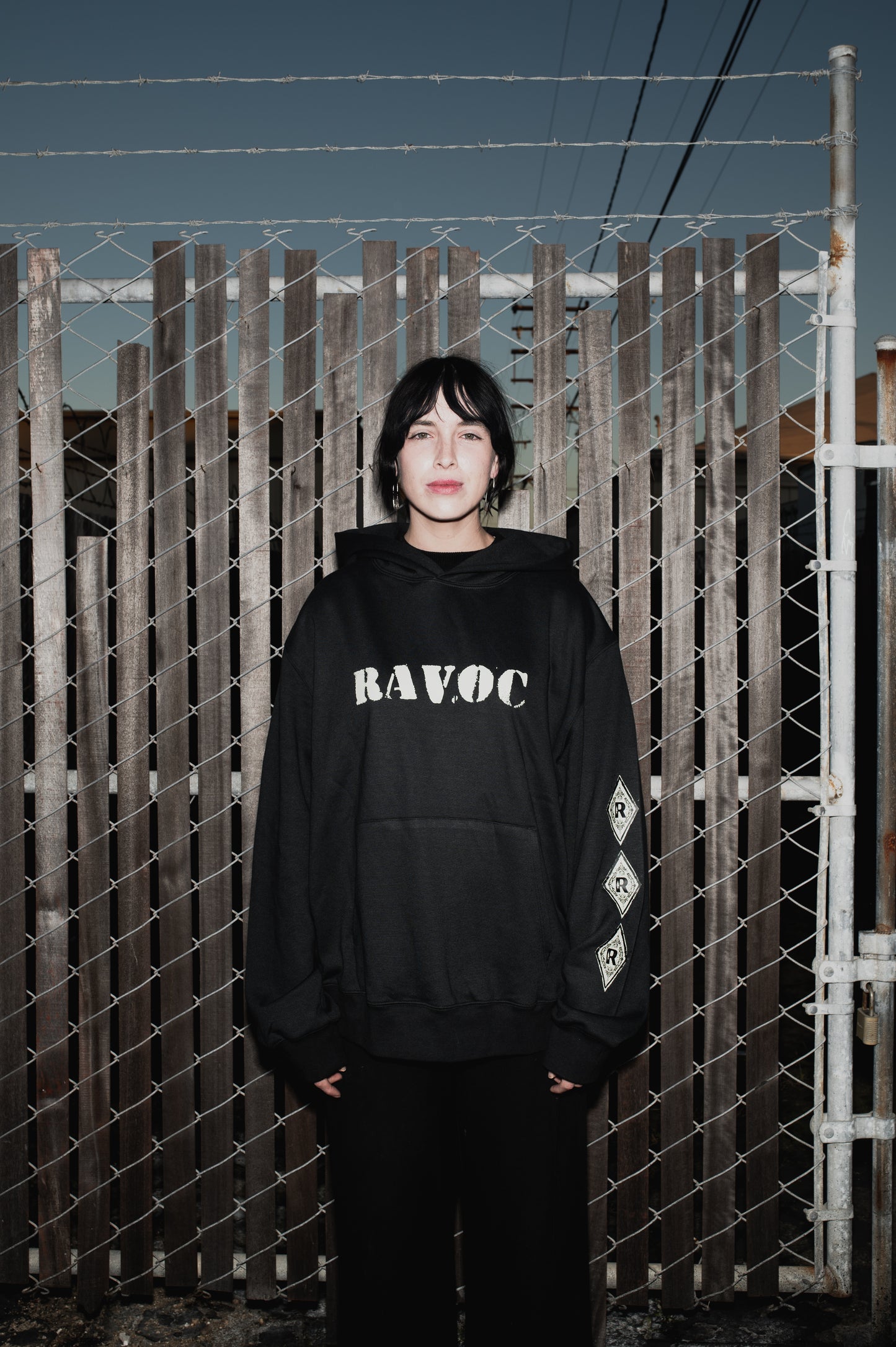 GRUNGE DIAMOND HOODIE