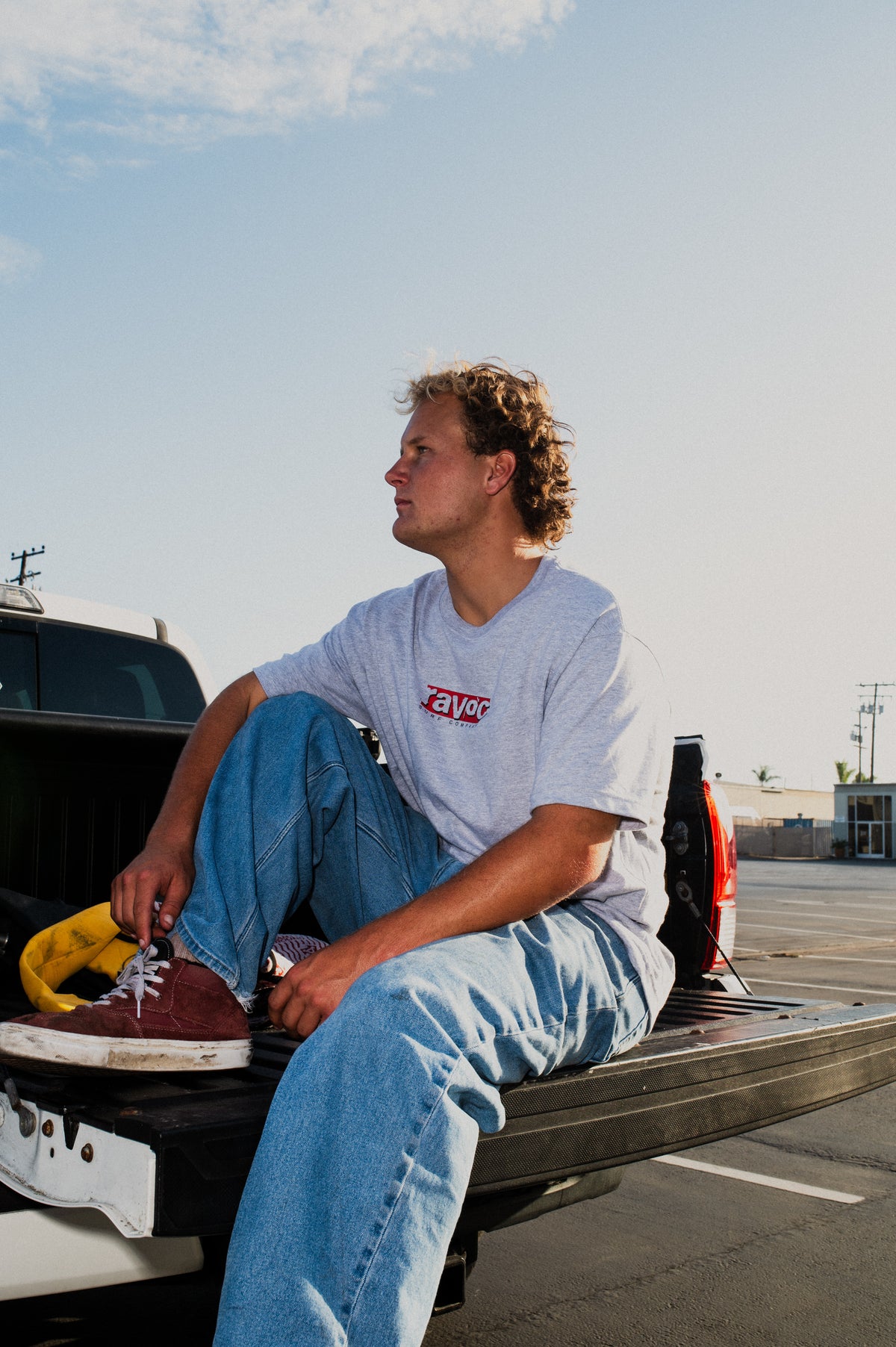 SURF COMPANY TEE