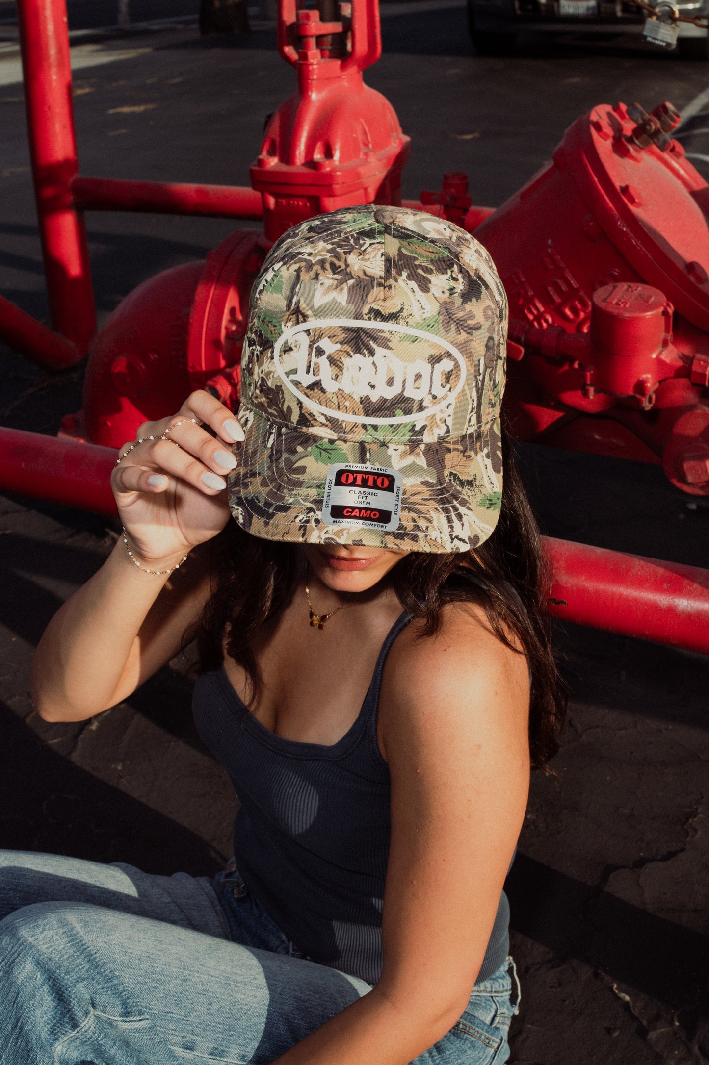 CAMO OVAL LOGO HAT