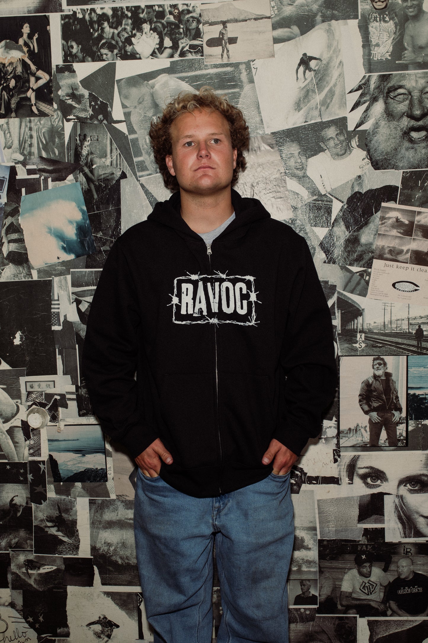 BARBED WIRE ZIP-UP