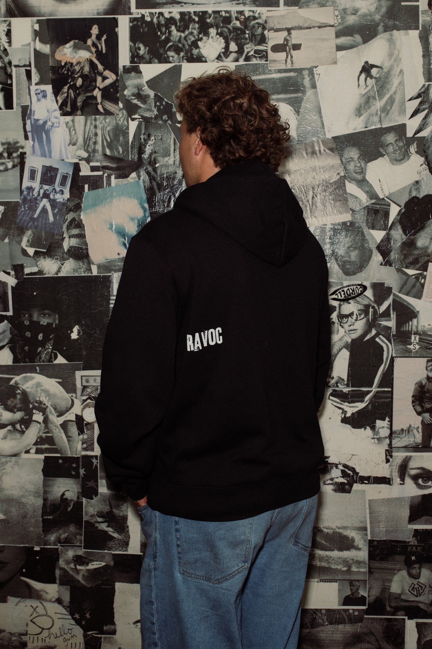 BARBED WIRE ZIP-UP